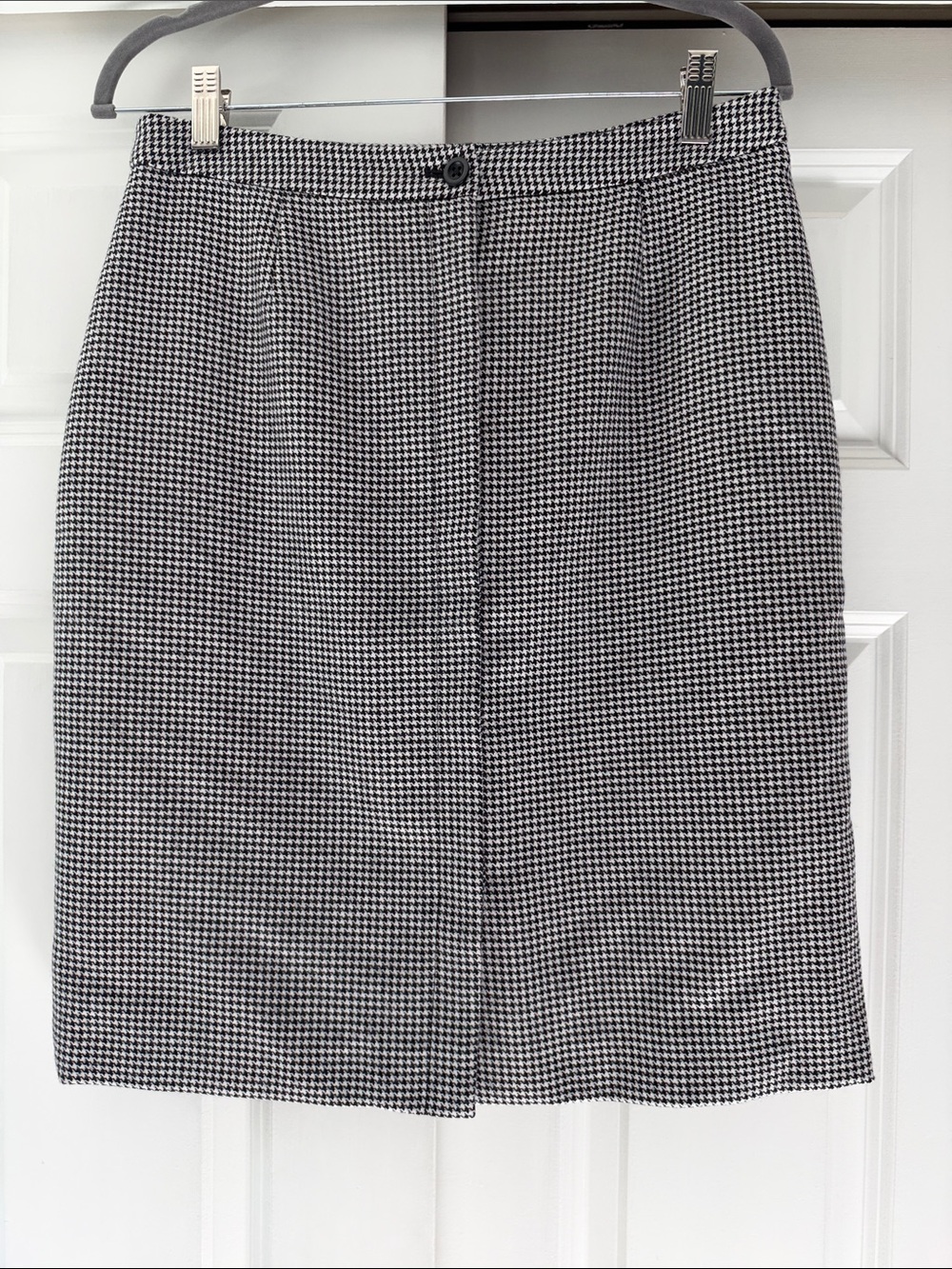 Brooks Brothers Black and White Houndstooth Pencil Skirt, Sz 8